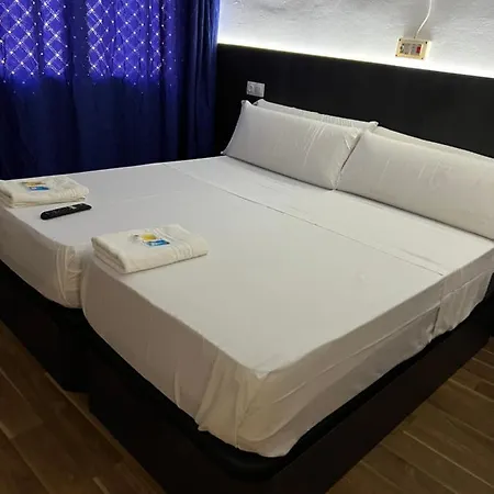 Hostel Salvado Cambrils